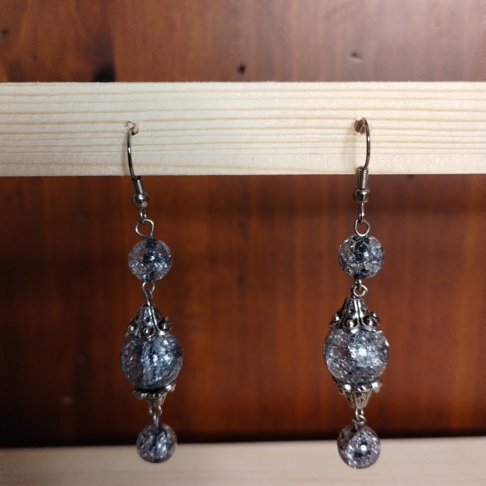 Elegant Womens Black And Clear Dangle Earrings